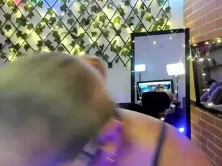 majalopez's Live Sex Cam Show