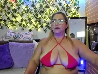 majalopez's Live Sex Cam Show