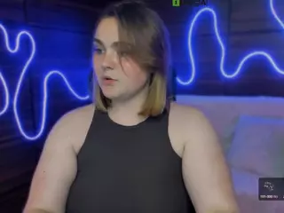 melani-first's Live Sex Cam Show