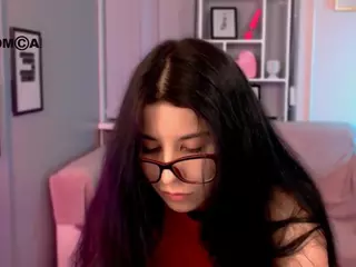 melani-first's Live Sex Cam Show
