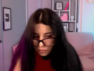 melani-first's Live Sex Cam Show