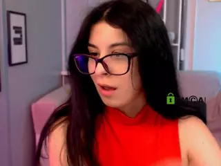 melani-first's Live Sex Cam Show