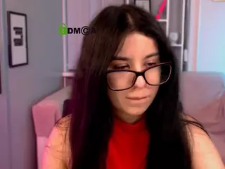 melani-first's Live Sex Cam Show