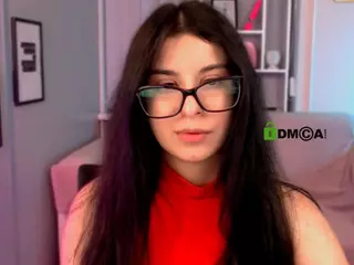 melani-first's Live Sex Cam Show