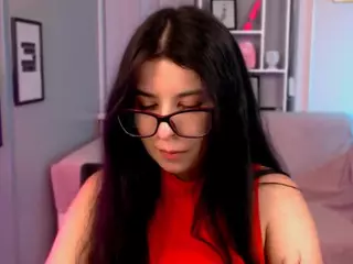 melani-first's Live Sex Cam Show