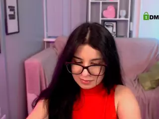 melani-first's Live Sex Cam Show