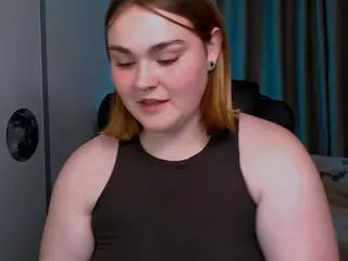 melani-first's Live Sex Cam Show