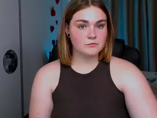 melani-first's Live Sex Cam Show