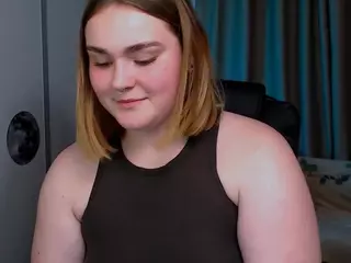 melani-first's Live Sex Cam Show