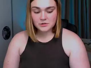 melani-first's Live Sex Cam Show
