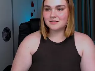 melani-first's Live Sex Cam Show