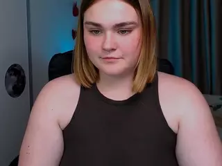 melani-first's Live Sex Cam Show