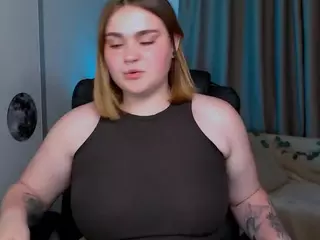 melani-first's Live Sex Cam Show