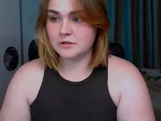 melani-first's Live Sex Cam Show