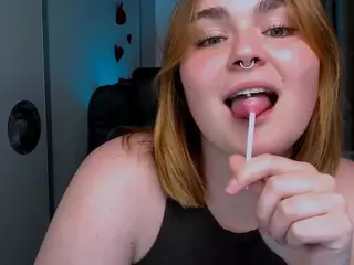 melani-first's Live Sex Cam Show