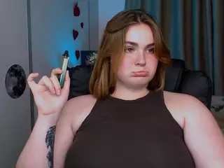 melani-first's Live Sex Cam Show