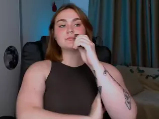 melani-first's Live Sex Cam Show