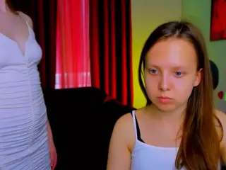 melani-first's Live Sex Cam Show