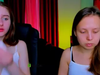 melani-first's Live Sex Cam Show