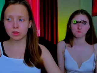 melani-first's Live Sex Cam Show