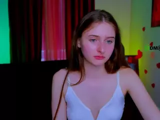 melani-first's Live Sex Cam Show