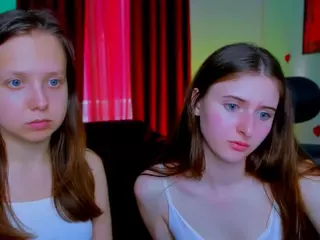 melani-first's Live Sex Cam Show