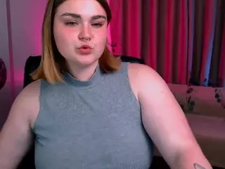 melani-first's Live Sex Cam Show