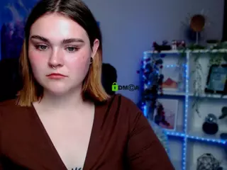 melani-first's Live Sex Cam Show