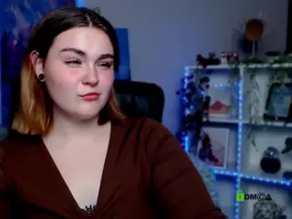 melani-first's Live Sex Cam Show