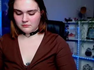melani-first's Live Sex Cam Show