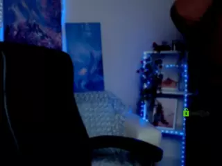 melani-first's Live Sex Cam Show