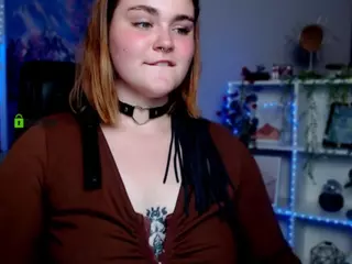 melani-first's Live Sex Cam Show