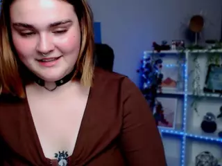 melani-first's Live Sex Cam Show