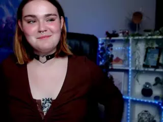 melani-first's Live Sex Cam Show