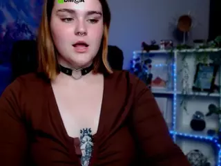melani-first's Live Sex Cam Show