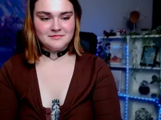 melani-first's Live Sex Cam Show