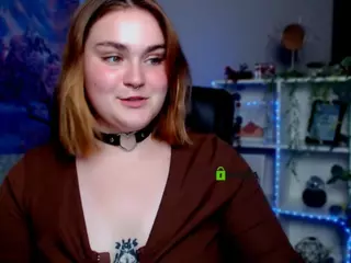 melani-first's Live Sex Cam Show