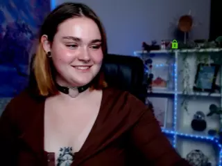 melani-first's Live Sex Cam Show