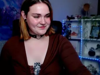 melani-first's Live Sex Cam Show