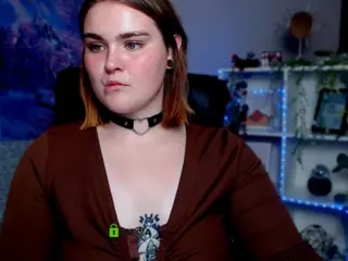 melani-first's Live Sex Cam Show