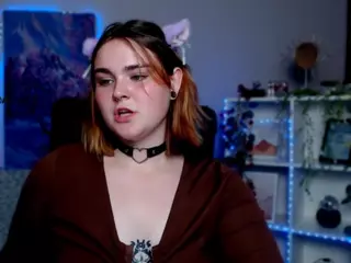melani-first's Live Sex Cam Show