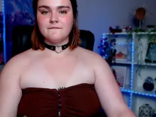 melani-first's Live Sex Cam Show