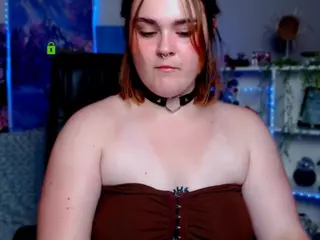 melani-first's Live Sex Cam Show