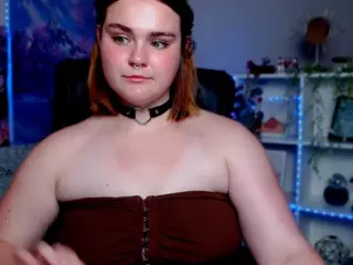 melani-first's Live Sex Cam Show