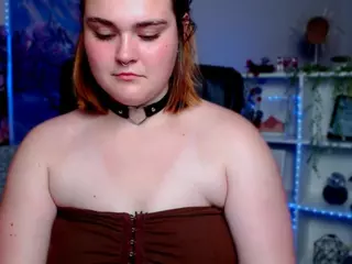 melani-first's Live Sex Cam Show