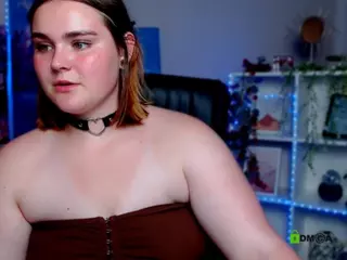 melani-first's Live Sex Cam Show