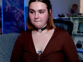 melani-first's Live Sex Cam Show