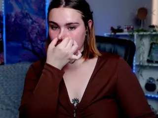 melani-first's Live Sex Cam Show