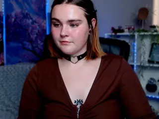 melani-first's Live Sex Cam Show