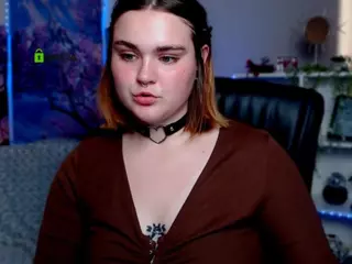 melani-first's Live Sex Cam Show